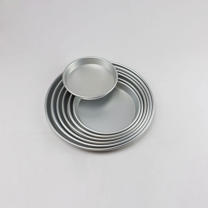 aluminum pizza pan