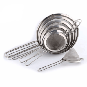 Stainless steel strainer with Pointed ears