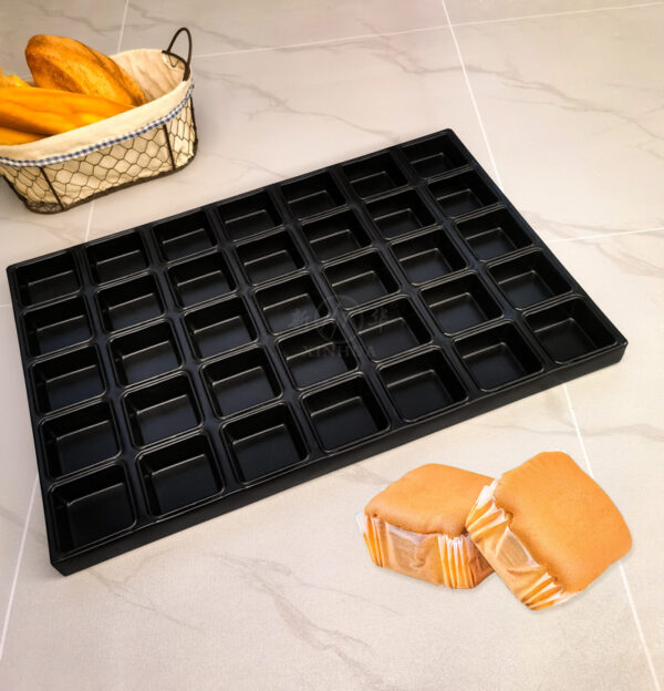 35 slots square shape bread baking pan